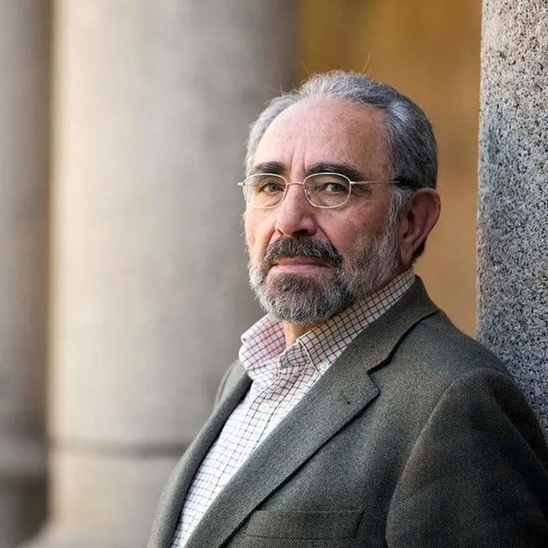 Àngel Infiestas presentará el libro 'Rayanos' en la Casa de las Conchas el 4 de octubre