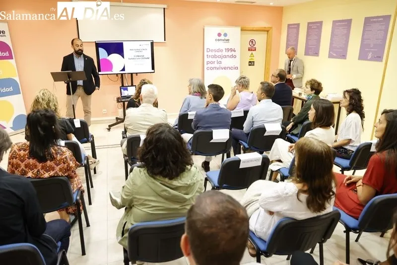 Inauguración de la nueva sede de la Fundación Cepaim en Salamanca. Foto de David Sañudo