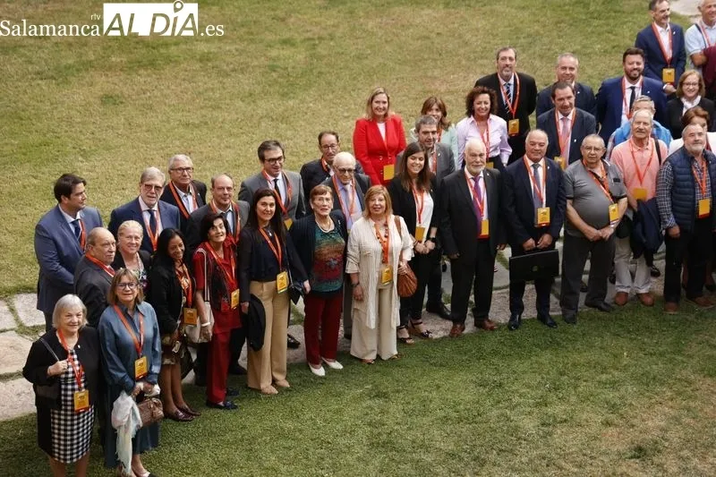Inauguración del II Congreso Internacional de Casas Regionales de Castilla y León, en el Colegio Arzobispo Fonseca. Foto de David Sañudo