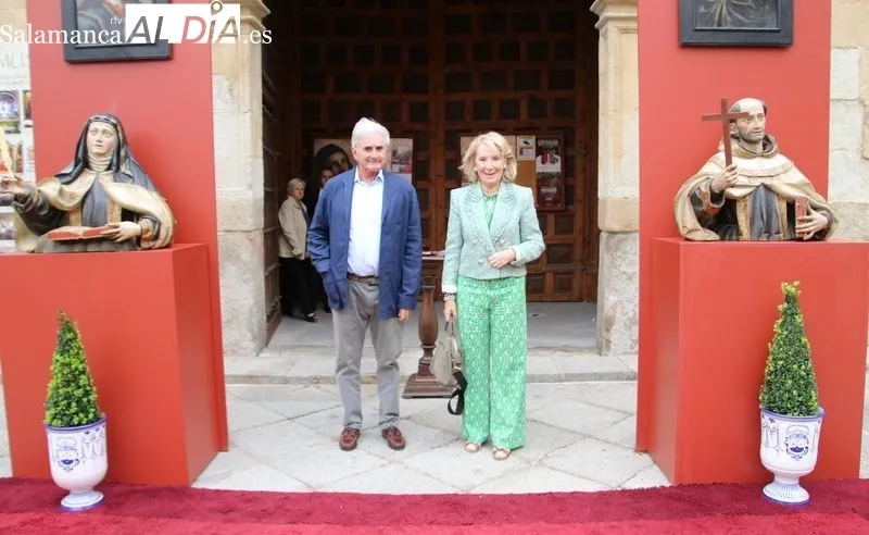 Foto 2 - Esperanza Aguirre acude a la clausura del A&ntilde;o Jubilar en Alba de Tormes