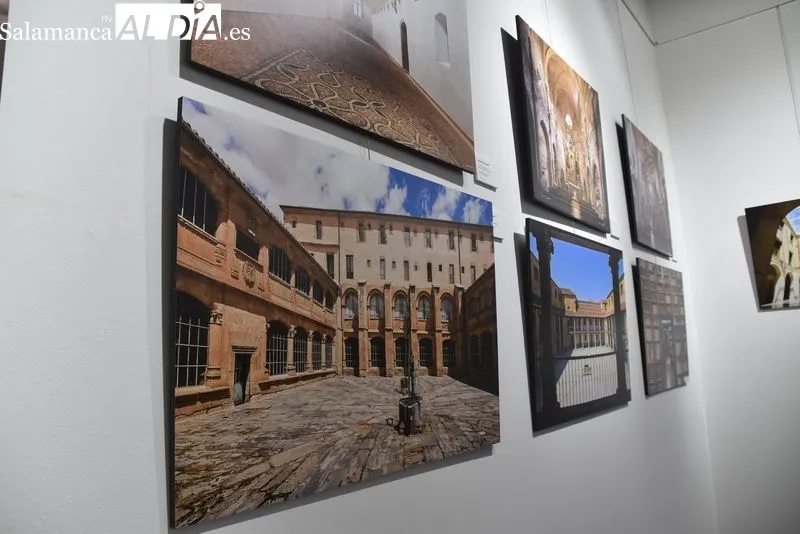 Exposición fotográfica 'Salamanca Oculta', de Vicente Sierra Puparelli, en el Casino de Salamanca. Foto de Vanesa Martins