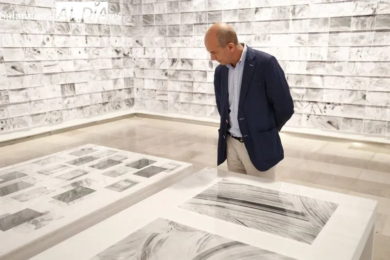 Inauguración de la exposición 'Blanco España' en el DA2. Foto de David Sañudo