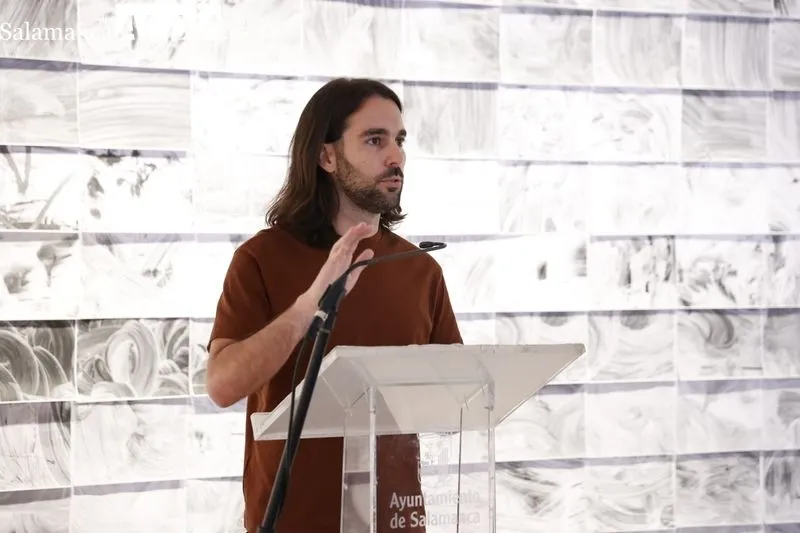 Inauguración de la exposición 'Blanco España' en el DA2. Foto de David Sañudo