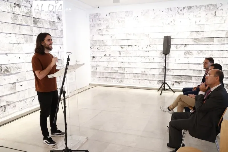 Inauguración de la exposición 'Blanco España' en el DA2. Foto de David Sañudo