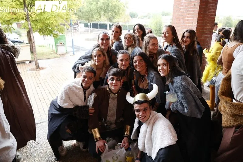 Fiestas de la Facultad de Medicina de Salamanca. Foto de David Sañudo