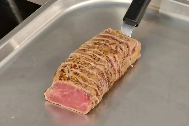 Uno de los platos preparados por cocineros profesionales en este IV Foro del Ibérico. Foto IV Foro del Ibérico
