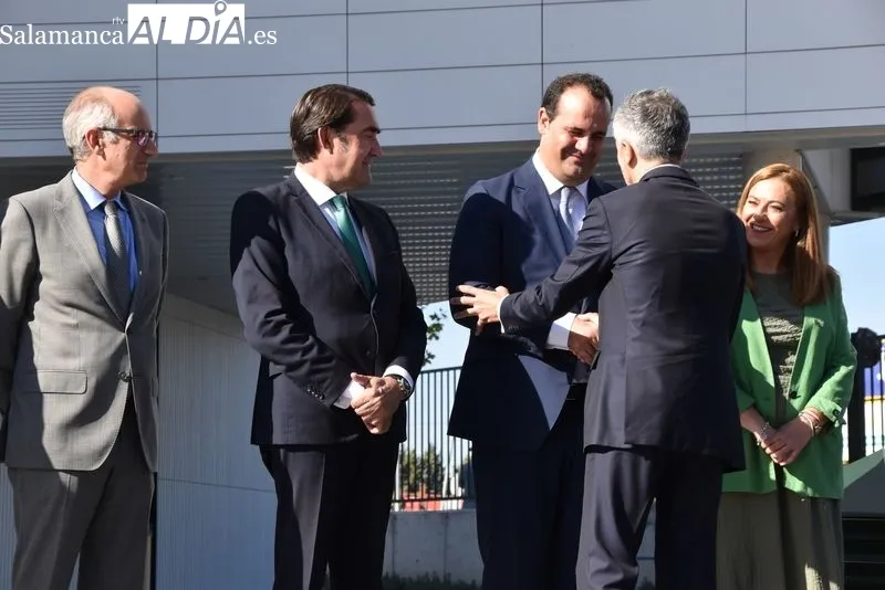 Inauguración del nuevo cuartel de la Guardia Civil en Santa Marta de Tormes. Foto de Vanesa Martins