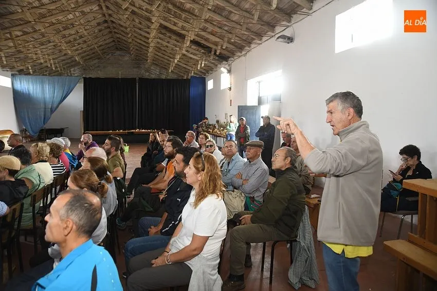 Foto 9 - Robleda acoge con lleno la apertura de las III Jornadas Micol&oacute;gicas de Salamanca 