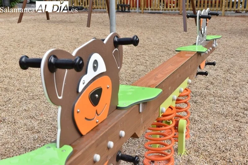 Estreno de la renovación de la zona de juegos infantiles de Ciudad Jardín. Foto de Vanesa Martins