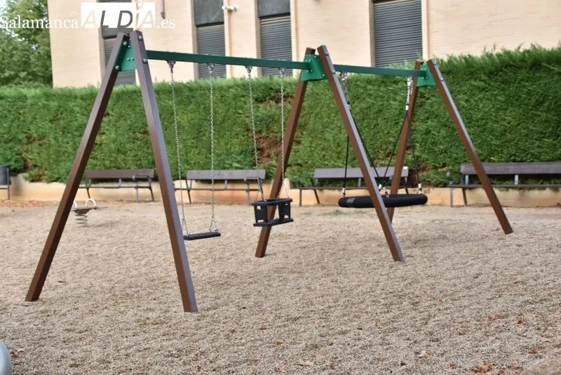 Estreno de la renovación de la zona de juegos infantiles de Ciudad Jardín. Foto de Vanesa Martins