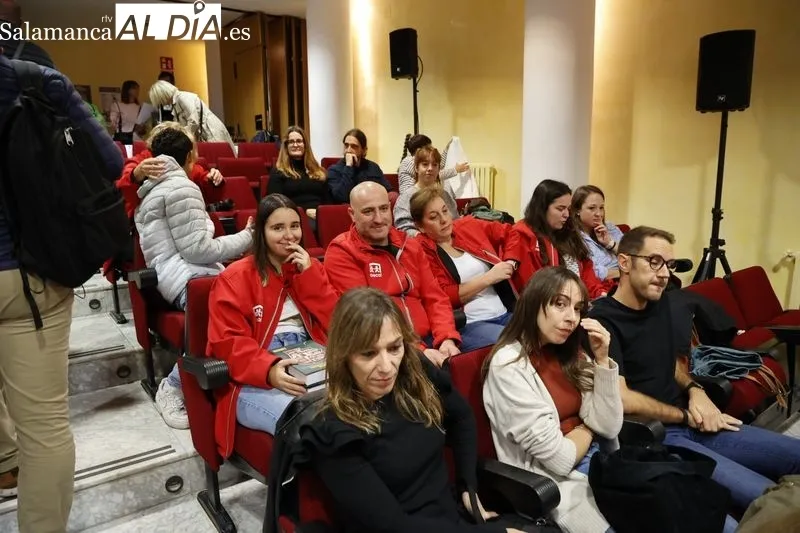 El presidente de la Junta de Castilla y León, Alfonso Fernández Mañueco, en la jornada 'Hacia una educación equitativa. Think tank', organizada por Asecal en la Cámara de Comercio de Salamanca. Foto de David Sañudo