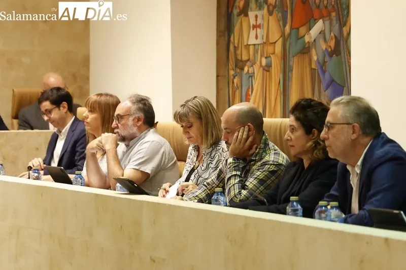 Pleno del Ayuntamiento de Salamanca celebrado este viernes por la mañana. Foto de David Sañudo