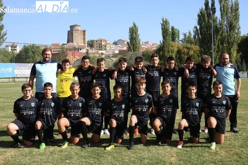 Foto 7 - El Alba de Tormes CF saca m&uacute;sculo con su cantera