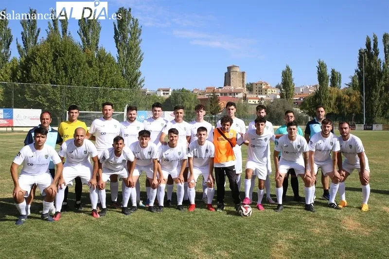 Foto 4 - El Alba de Tormes CF saca m&uacute;sculo con su cantera