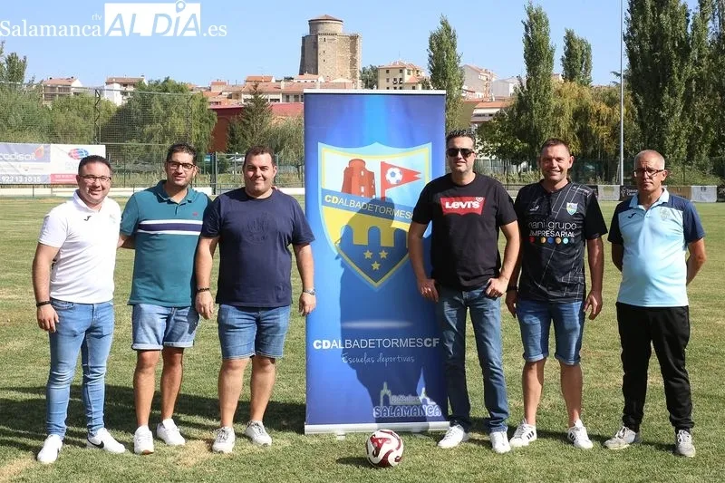 Foto 2 - El Alba de Tormes CF saca m&uacute;sculo con su cantera