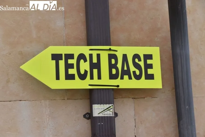 Detalles de la ciudad de Salamanca con motivo del rodaje de un largometraje de Bollywood. Foto de Vanesa Martins