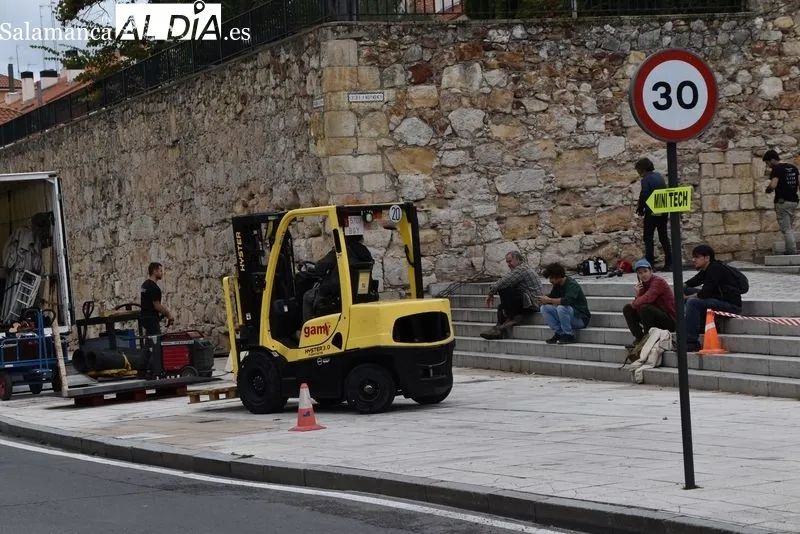 Detalles de la ciudad de Salamanca con motivo del rodaje de un largometraje de Bollywood. Foto de Vanesa Martins