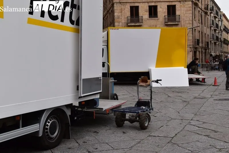 Detalles de la ciudad de Salamanca con motivo del rodaje de un largometraje de Bollywood. Foto de Vanesa Martins