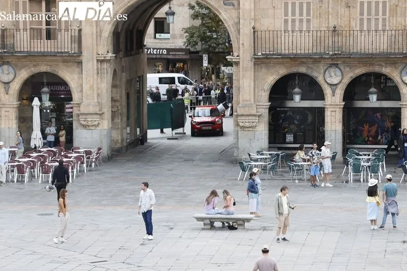 Rodaje de la película de Bollywood en Salamanca. Foto de David Sañudo