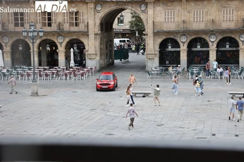 Rodaje de la película de Bollywood en Salamanca. Foto de David Sañudo