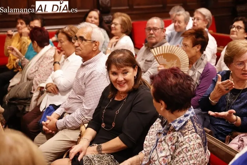 Comienza un nuevo curso de la Universidad de la Experiencia | FOTOS: David Sañudo 