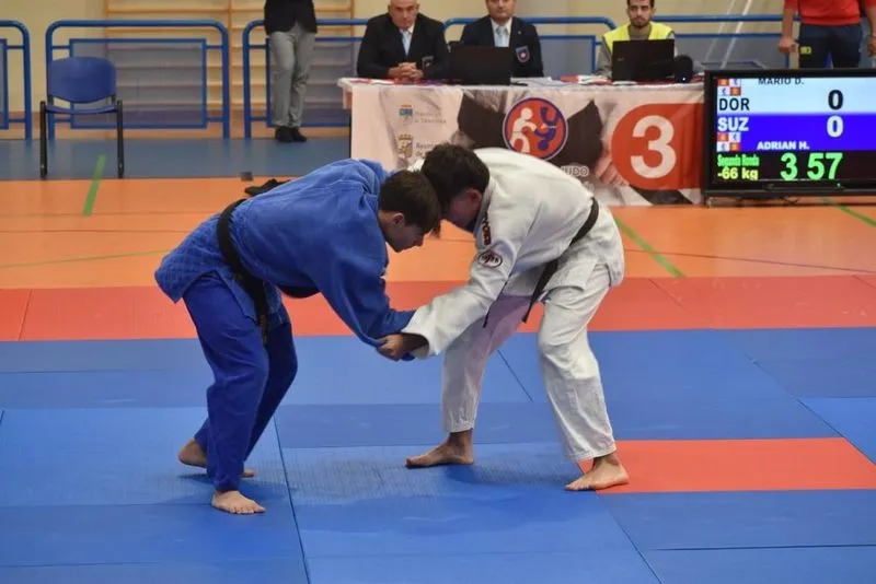 El Club Doryoku logra 10 medallas en el Autonómico Senior celebrado en Villares