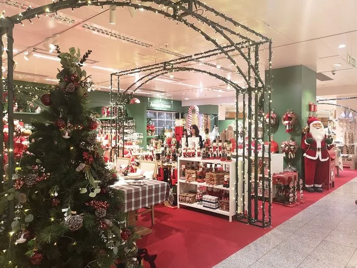 El Corte Inglés de Salamanca inaugura la etapa navdeña 