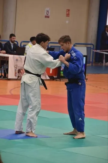 El Club Doryoku logra 10 medallas en el Autonómico Senior celebrado en Villares