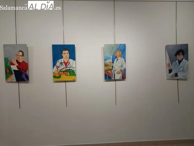 Inauguración de la exposición ‘Taller de artes plásticas y visuales’ de la Fundación Aviva en el Espacio Joven. Fotos: Berta Joven