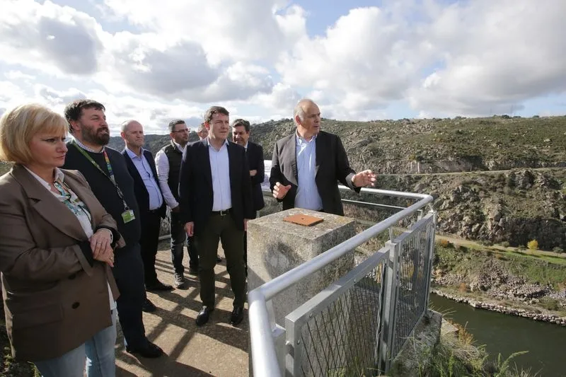 Inauguración del centro de formación e innovación de Iberdrola en Muelas del Pan.