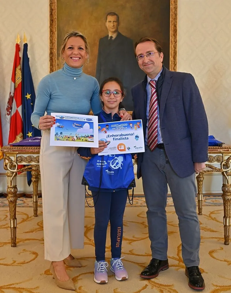Entrega de Premios del Concurso Digital Infantil de Aqualia en el Ayuntamiento de Salamanca