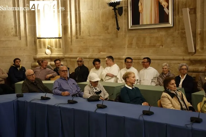 Acto académico de nombramiento oficial del prior del convento de San Esteban, Fr. Manuel Ángel Martínez, como Maestro en Sagrada Teología. Fotos: David Sañudo