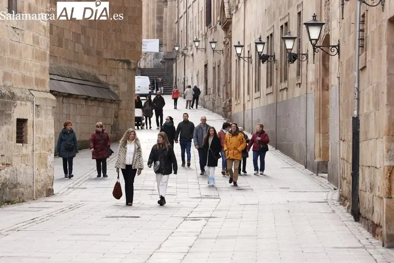 Ambiente en el centro de Salamanca este domingo. Fotos: David Sañudo