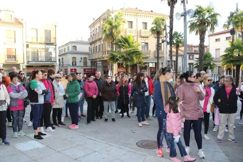 Foto 8 - Alba de Tormes se une contra la Violencia de G&eacute;nero&nbsp;