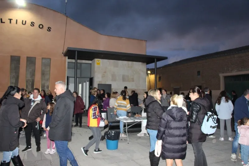 Babilafuente ha celebrado una castañada solidaria este sábado
