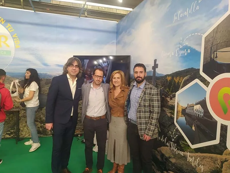Foto 2 - B&eacute;jar seduce con sus encantos naturales en INTUR