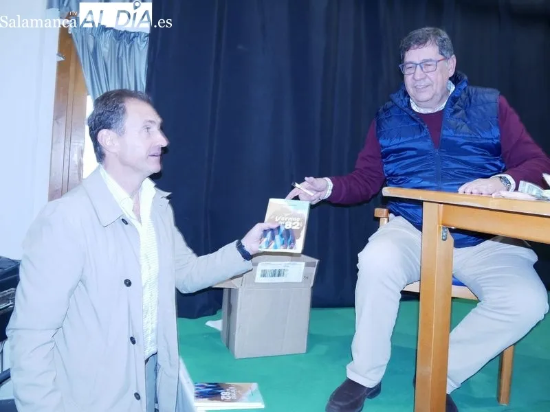 Foto 11 - Juan Carlos L&oacute;pez Medina presenta 'Verano del 82'