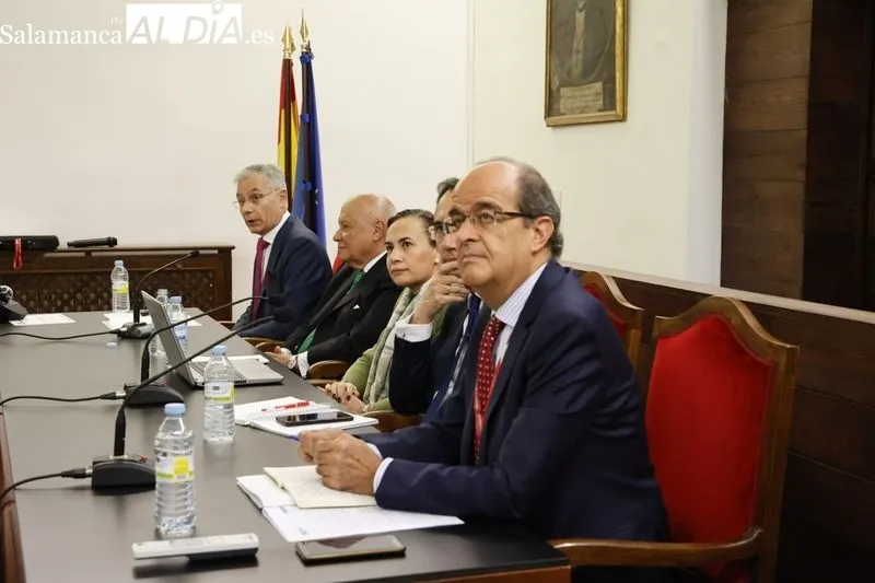 Presentación del Barómetro Cátedra RTVE-USAL en Fonseca. Foto de David Sañudo