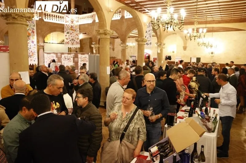 Presentación Anual de los Vinos de la DOP Sierra de Salamanca en el Casino. Fotos: David Sañudo