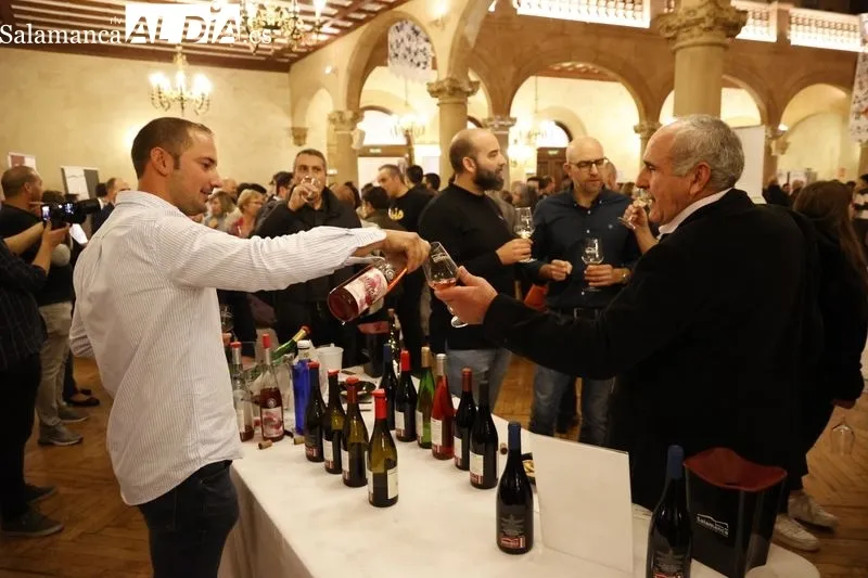 Presentación Anual de los Vinos de la DOP Sierra de Salamanca en el Casino. Fotos: David Sañudo