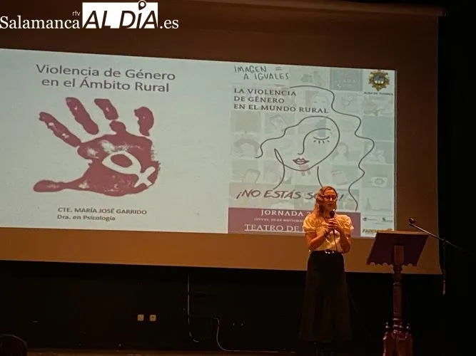 Foto 6 - Primera charla coloquio sobre la Violencia de G&eacute;nero en el Mundo Rural&nbsp;