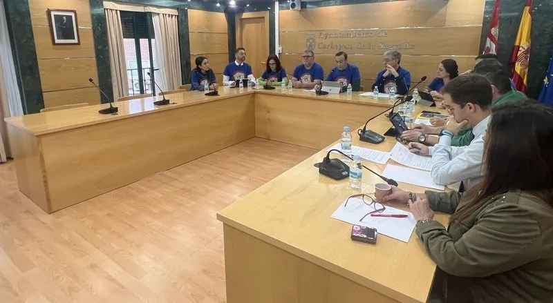 Pleno extraordinario en el Ayuntamiento de Carbajosa.