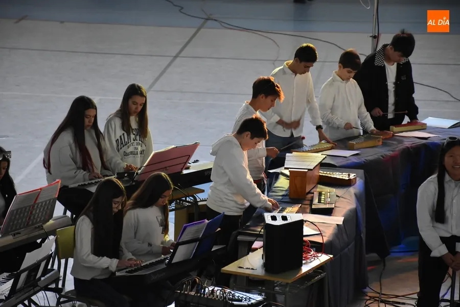 Foto 5 - El IES Tierra festeja por todo lo alto a la patrona de la M&uacute;sica