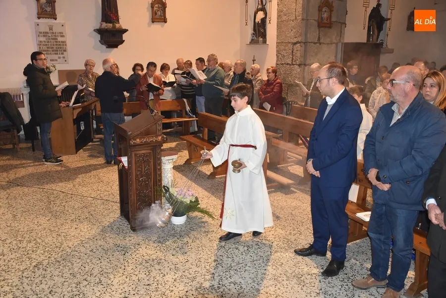 Foto 10 - San Andr&eacute;s viaja 9 siglos atr&aacute;s celebrando una misa seg&uacute;n el rito hispano-moz&aacute;rabe