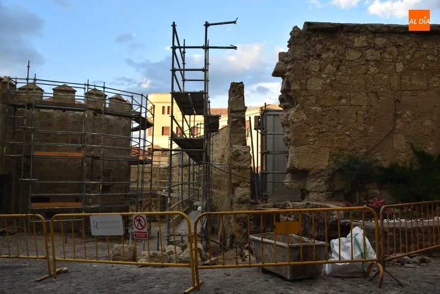 Foto 2 - Espectacular cambio de imagen exterior del Parador al decir adi&oacute;s a la hiedra