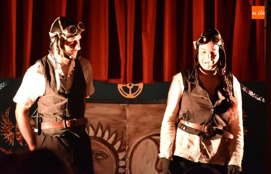 Foto 5 - Llenazo en el arranque con Al&uacute;a Teatro de las &lsquo;Aventuras en Igualdad&rsquo;