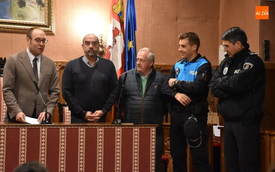 Foto 2 - Promete su cargo un nuevo agente de la Polic&iacute;a Local de Ciudad Rodrigo