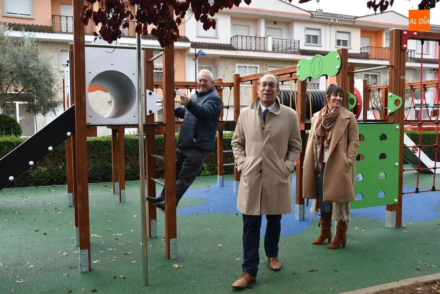 Foto 4 - Ya est&aacute; operativo el renovado parque infantil del Valle de San Mart&iacute;n