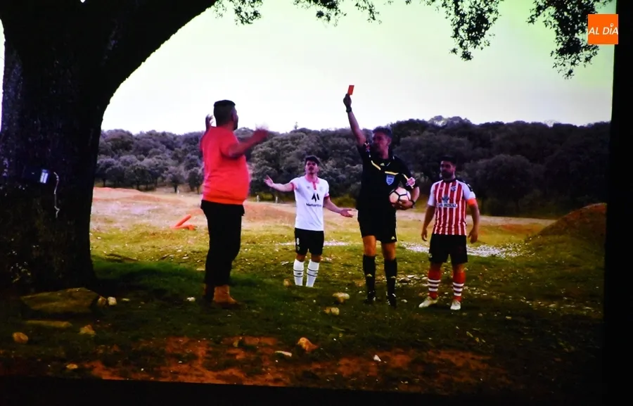 Foto 7 - Proyectada en el Teatro la pel&iacute;cula protagonizada por los ni&ntilde;os del Aula Hospitalaria de Salamanca