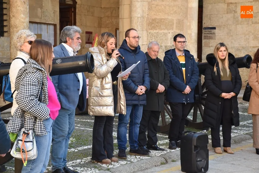 Foto 4 - El Ayuntamiento se suma al manifiesto en torno al 25N elaborado por la FEMP